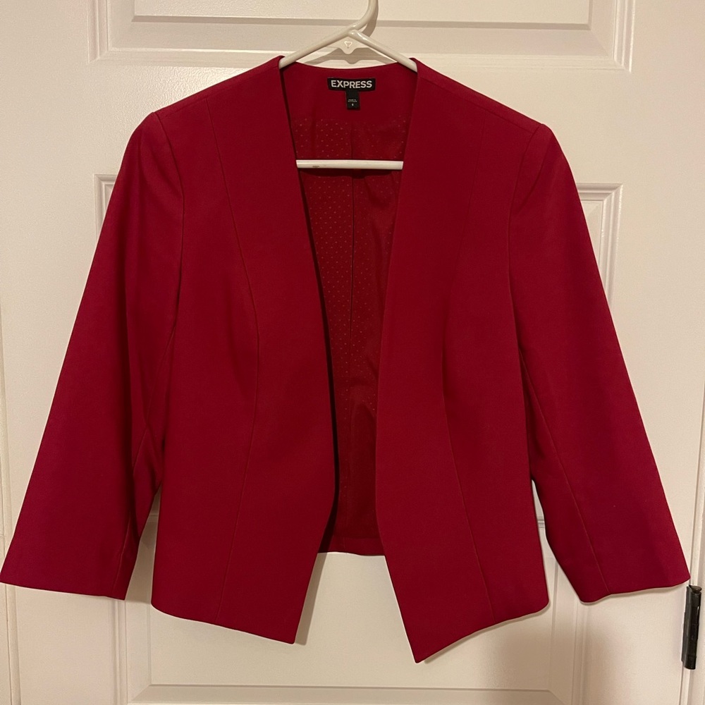 Cropped sleeve blazer